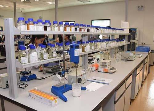 尋找化妝品代工廠 商務(wù)合作中不可忽視的關(guān)鍵問(wèn)題